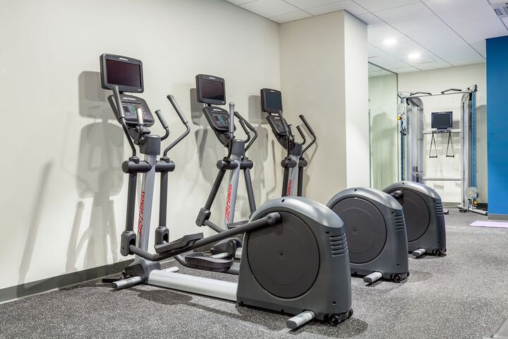 Holiday Inn Express & Suites Panama City Beach - Beachfront by IHG