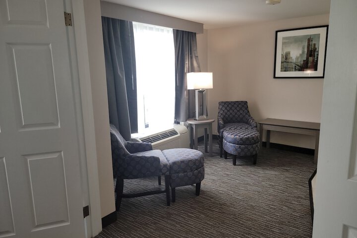 Room 49 of 78