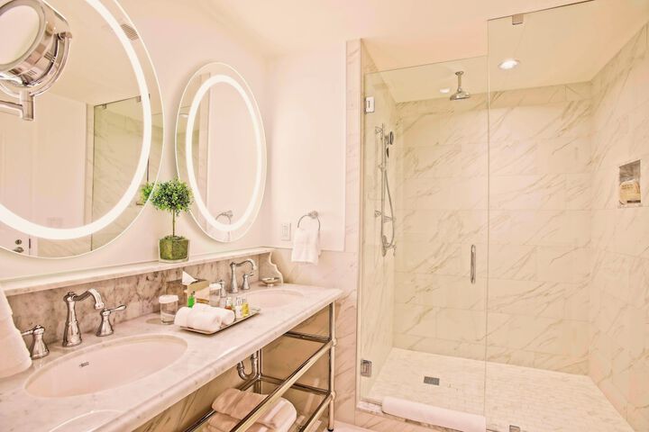 The Historic Cavalier Hotel and Beach Club Autograph Collection