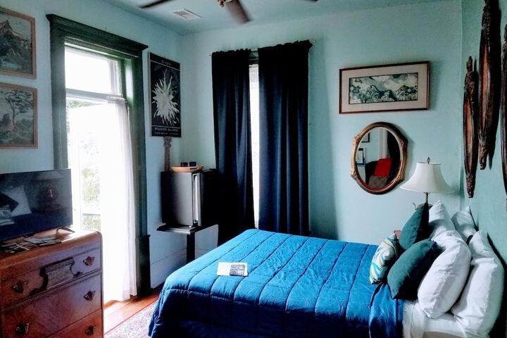Room 11 of 53
