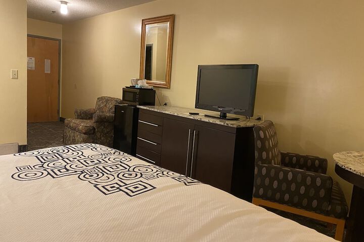 Knights Inn & Suites Dublin