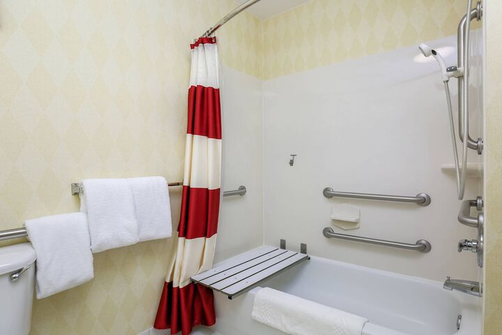 Room 14 of 31