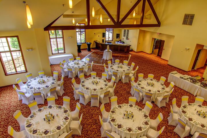 Ballroom/Hall 61 of 71