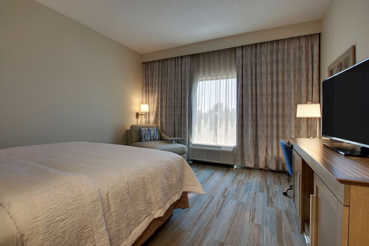 Hampton Inn Sneads Ferry North Topsail Beach