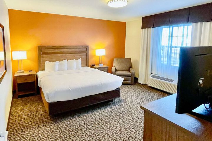 Room 9 of 26