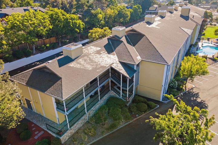 Best Western Plus Heritage Inn