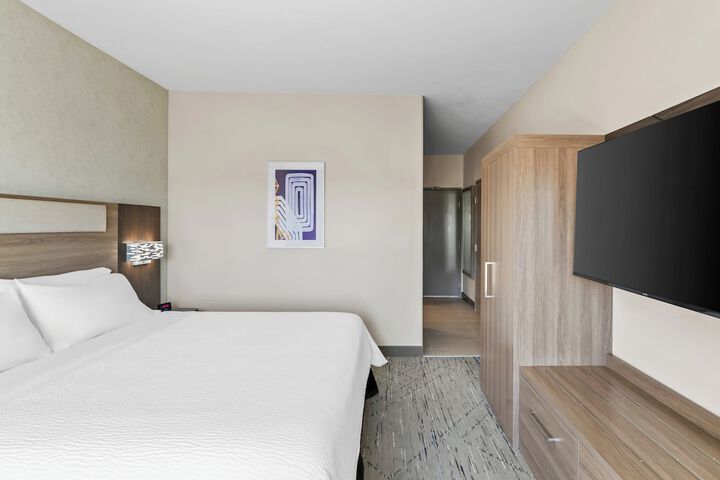 Holiday Inn Express Hotel & Suites Council Bluffs - Convention Center by IHG