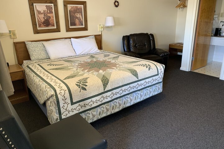 Room 42 of 57