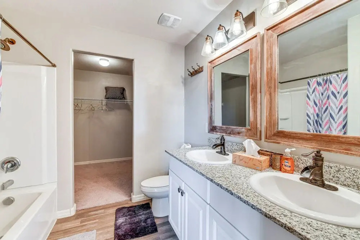 Pet-friendly Home w / Fenced Yard in Florence!