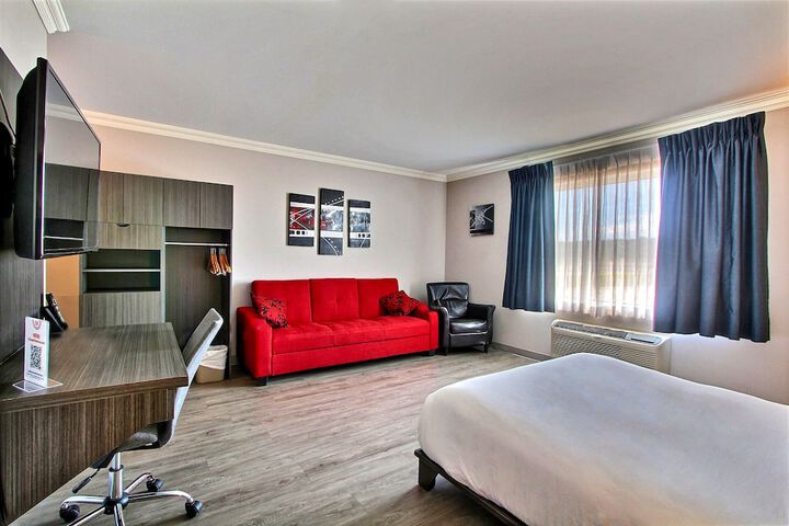 Room 29 of 59