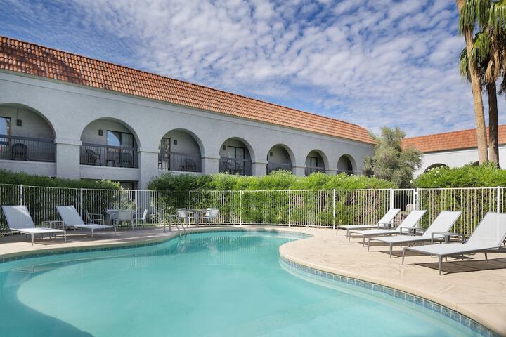 Pool 3 of 43