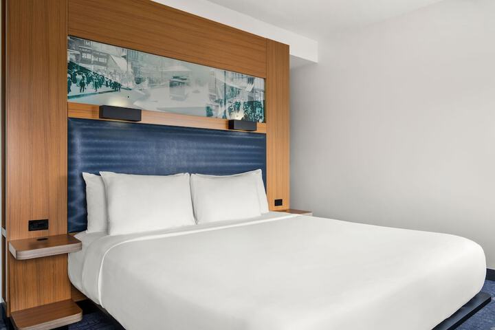 Aloft by Marriott Chicago OHare