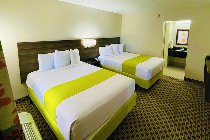 Room 16 of 20