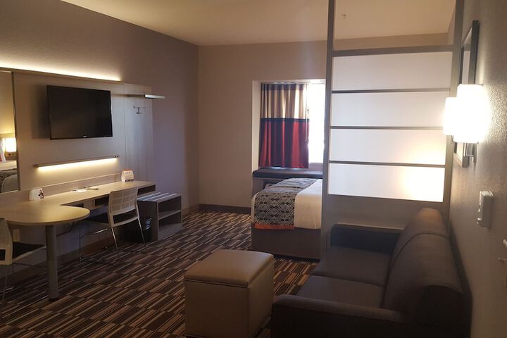 Microtel Inn & Suites by Wyndham Perry