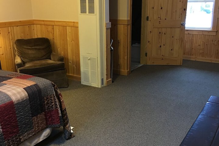 Room 42 of 56