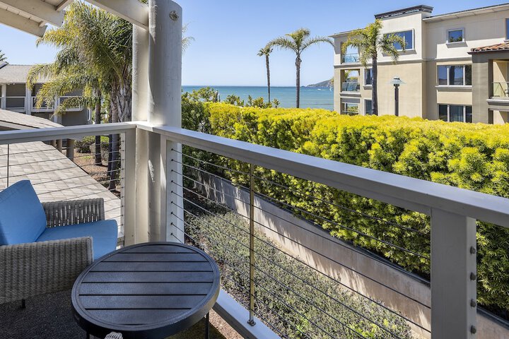 Spyglass Inn