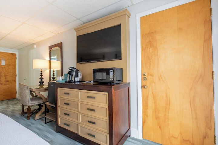 Boothbay Harbor Inn