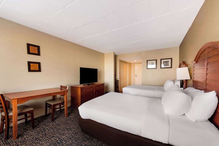 Room 40 of 62
