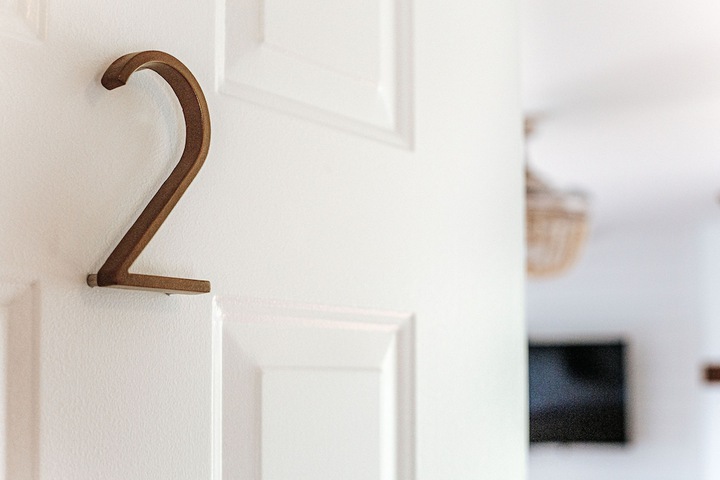 Room 53 of 82