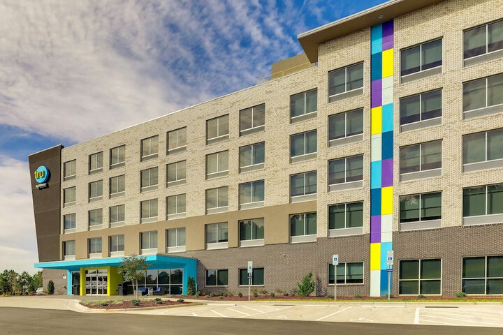 Tru by Hilton Raleigh Garner