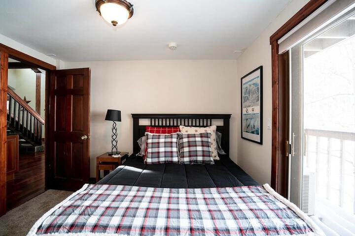 Room 26 of 32