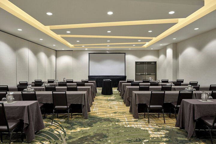 Element by Marriott Vancouver Metrotown