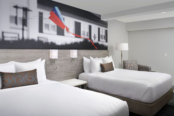 Room 16 of 37
