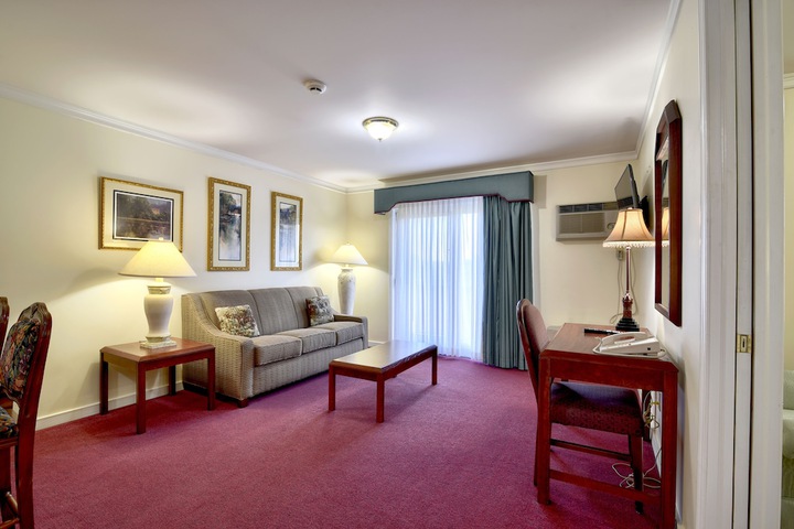 Roosevelt Inn and Suites Saratoga Springs