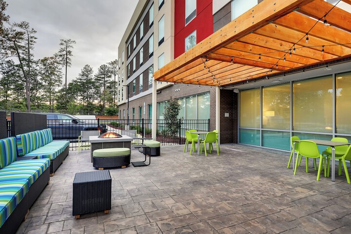 Terrace/Patio 61 of 66