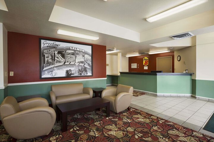 Hotel Interior 14 of 43