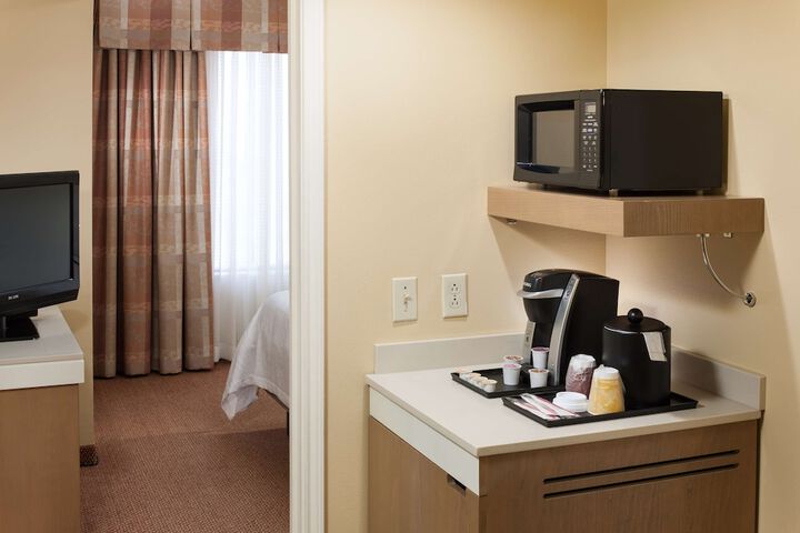 Room 34 of 49