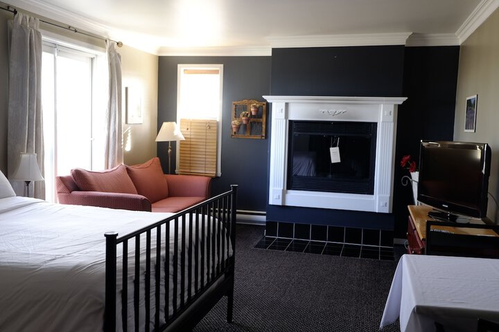 Room 41 of 60