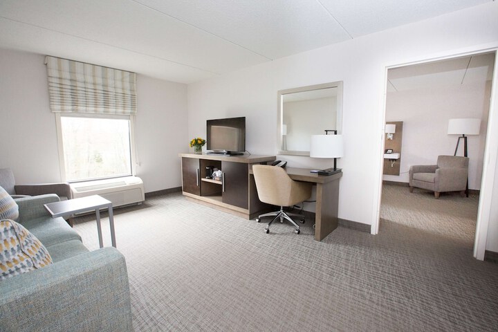 Room 21 of 46