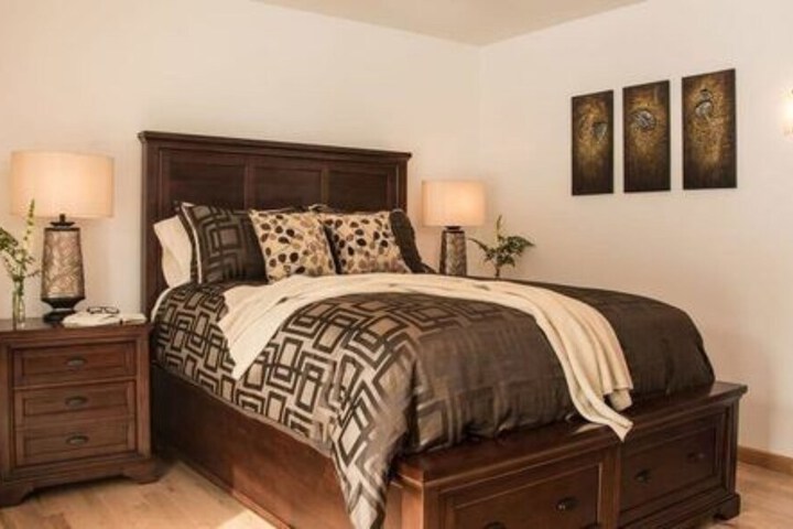 Room 35 of 44