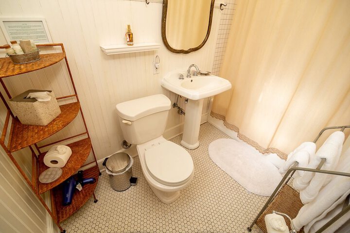 Room 41 of 54