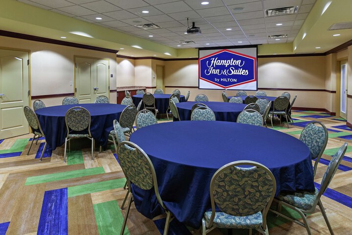 Hampton Inn & Suites Tulsa North / Owasso