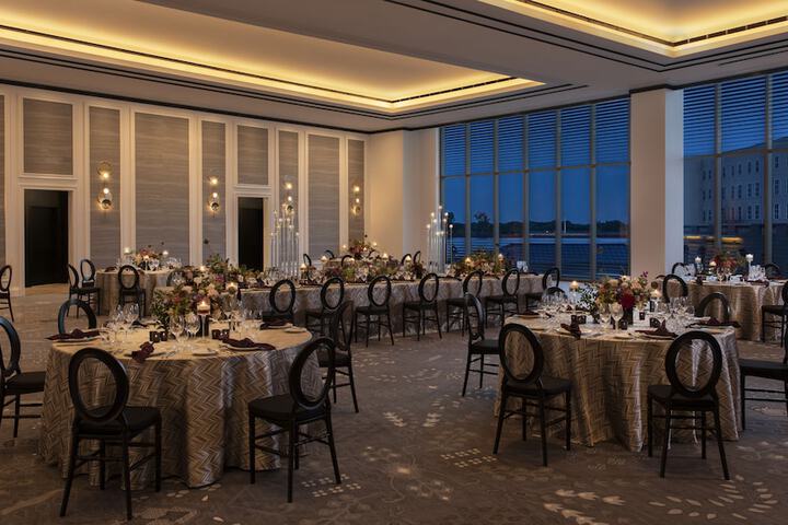 Four Seasons Hotel New Orleans