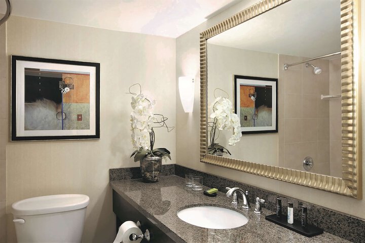 Room 15 of 37