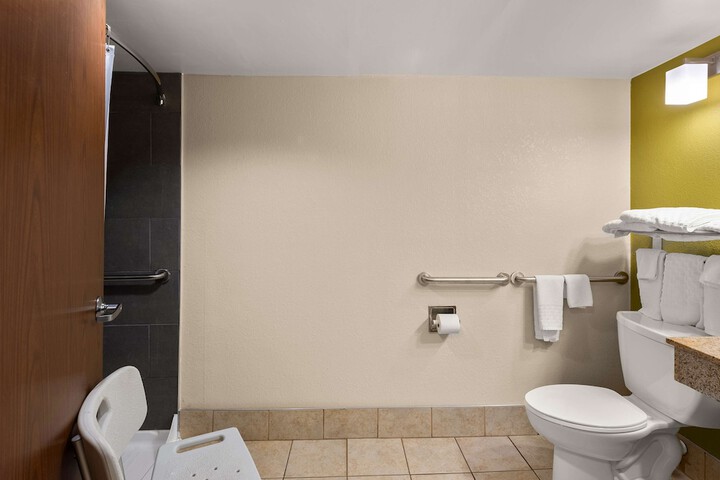 Best Western Adena Inn