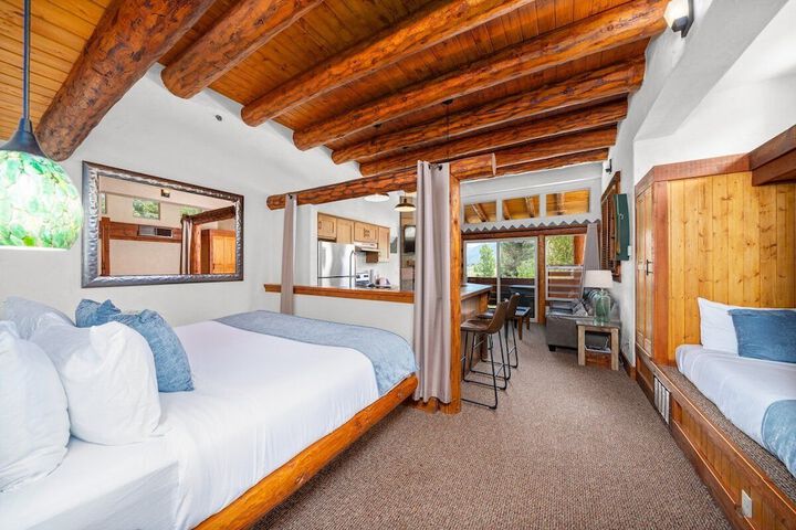 Chipeta Lodge