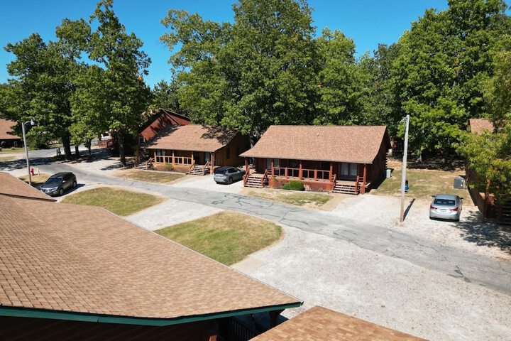 Crown Point Resort