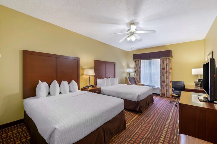 Room 8 of 23