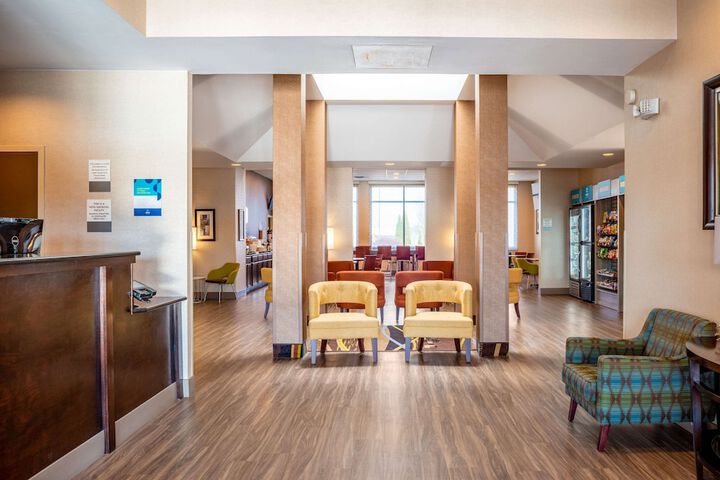 Hotel Interior 18 of 45