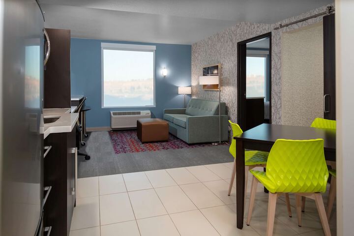 Room 9 of 21