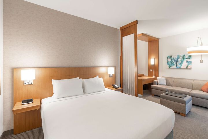 Hyatt Place Sandestin at Grand Boulevard