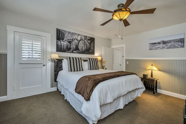 Room 43 of 106