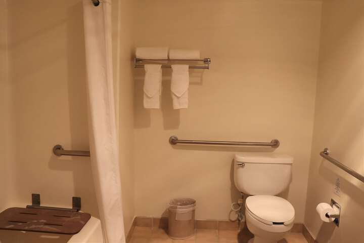 Sagebrush Inn & Suites