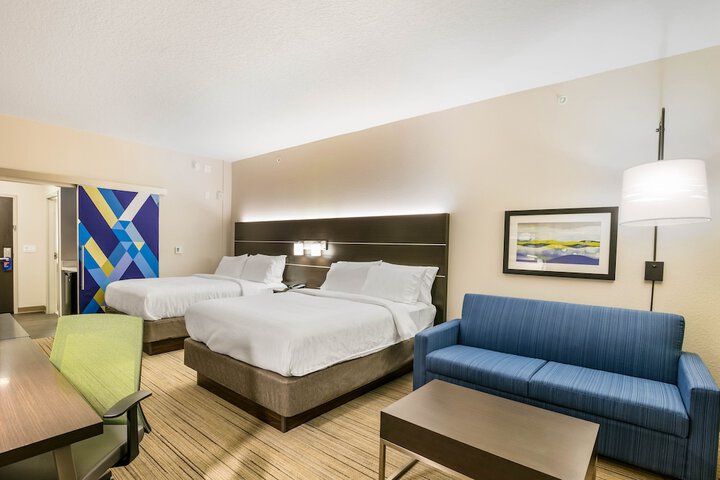 Room 18 of 45