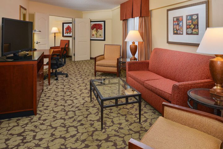 Room 44 of 104
