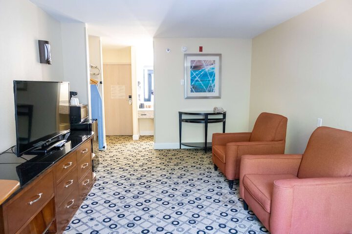 Room 17 of 57